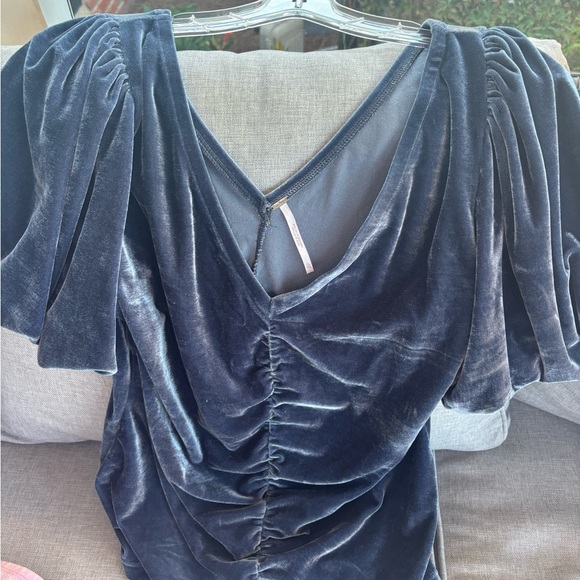Free People Tops - Free People Velvet Ruched V-Neck Top in Navy